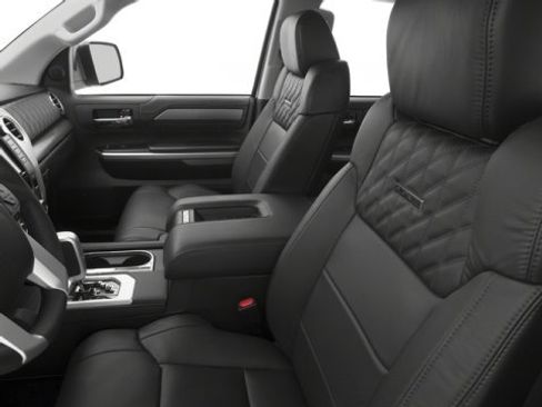 Used 2017 Toyota Tundra Platinum image 9