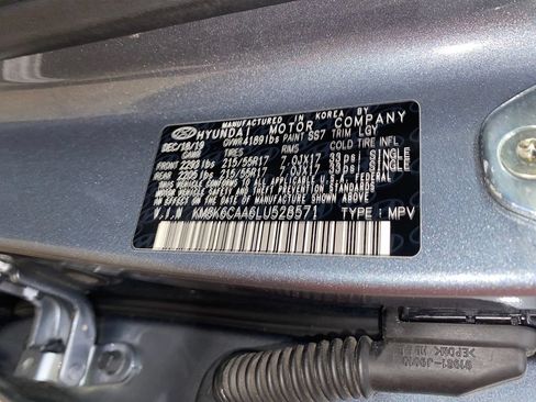 Used 2020 Hyundai Kona SEL Plus AWD/4WD image 25
