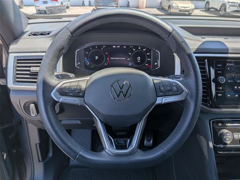 Used 2023 Volkswagen Atlas Cross Sport SEL Premium R-Line AWD/4WD image 20