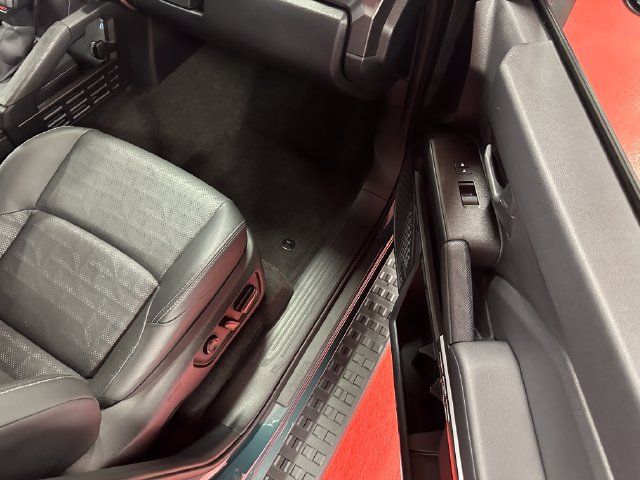 Certified 2026 Toyota 4Runner TRD Off-Road Premium AWD/4WD image 15