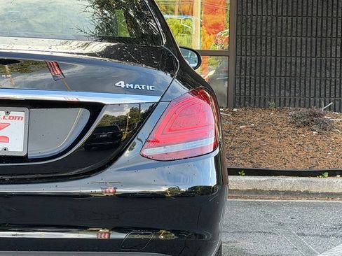 Used 2020 Mercedes-Benz C 300 4MATIC Sedan w/ Premium Package image 16