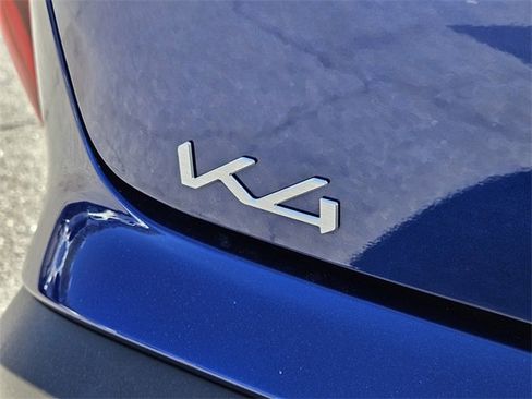 Used 2025 Kia K4 LXS image 14