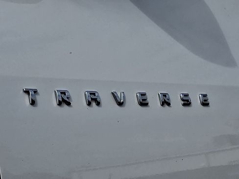 Certified 2018 Chevrolet Traverse Premier AWD/4WD image 38