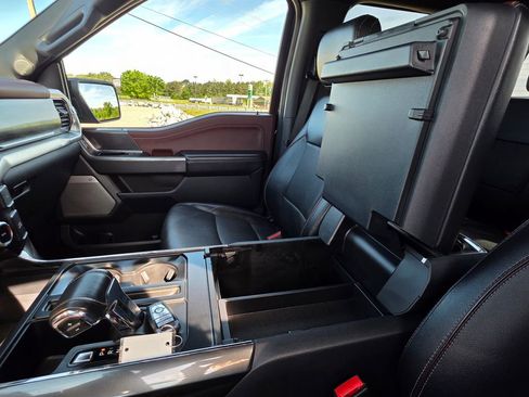 Used 2023 Ford F150 Lariat AWD/4WD image 28