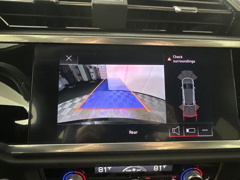 Used 2022 Audi Q3 2.0T Premium image 17