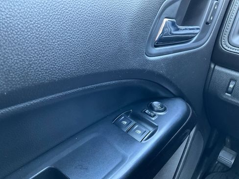 Used 2015 GMC Canyon SLE w/ SLE Convenience Package AWD/4WD image 21