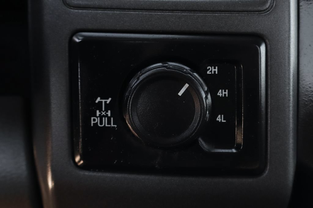 Used 2019 Ford F250 XL w/ Power Equipment Group AWD/4WD image 24