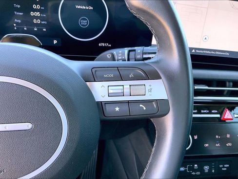 Used 2025 Hyundai Tucson SEL image 12