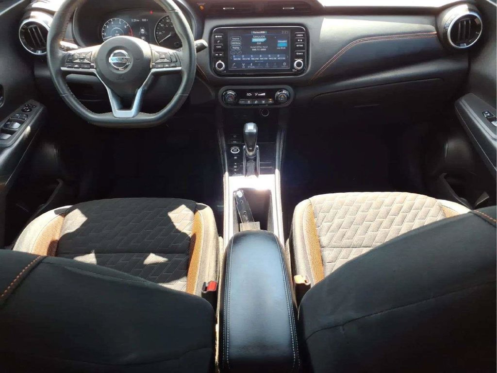 Used 2021 Nissan Kicks SR FWD image 9