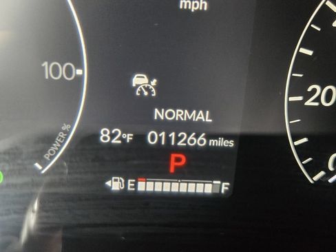 Used 2025 Honda CR-V Sport image 25