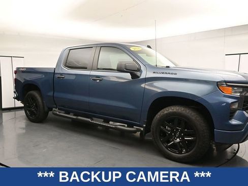 Used 2024 Chevrolet Silverado 1500 Custom w/ Turbomax Blackout Package AWD/4WD image 3