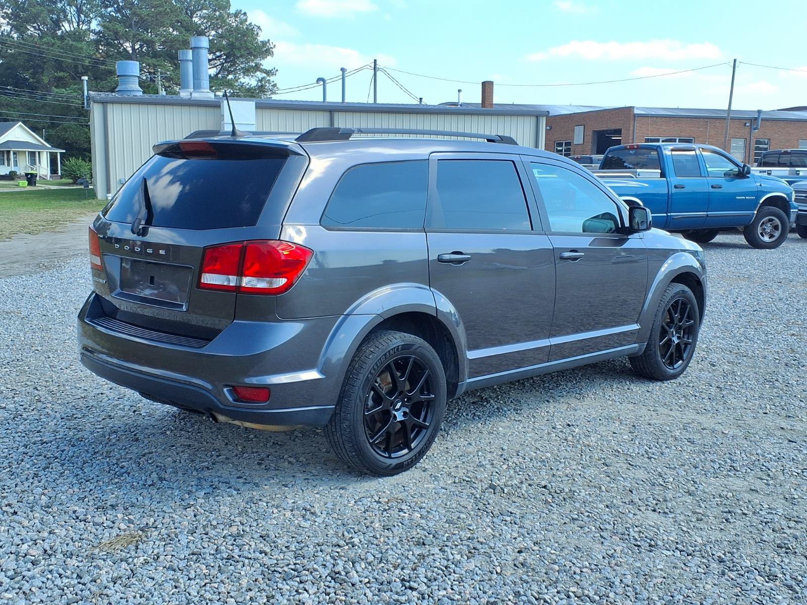 Used 2019 Dodge Journey SE w/ Connectivity Group FWD image 7