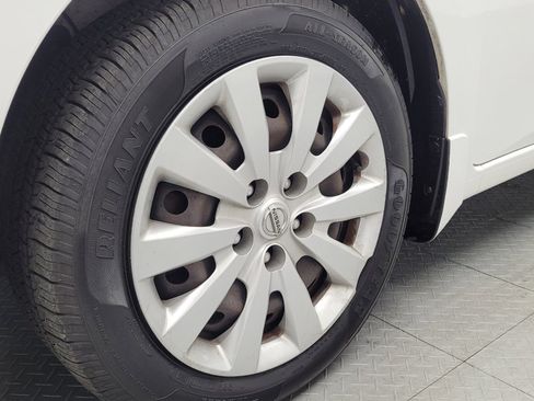 Used 2019 Nissan Sentra S FWD image 31