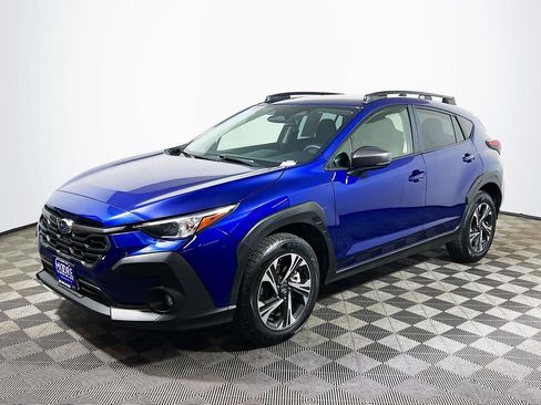 Used 2025 Subaru Crosstrek 2.0i Premium AWD/4WD image 3