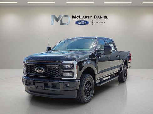 New 2026 Ford F350 Lariat w/ Black Appearance Package AWD/4WD image 2