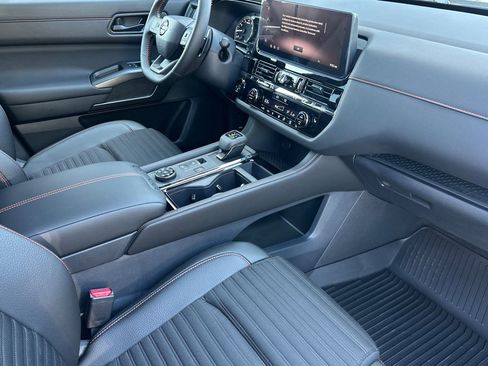 New 2026 Nissan Pathfinder Rock Creek AWD/4WD image 20