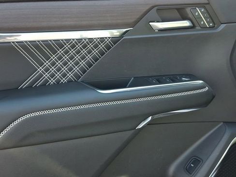 Used 2024 GMC Acadia Denali w/ LPO, Floor Liner Package image 18