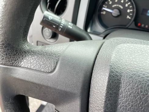 Used 2011 Ford F150 XL RWD image 28
