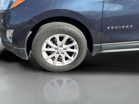 Used 2018 Chevrolet Equinox LS AWD/4WD image 36