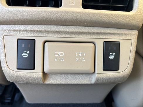 Used 2019 Subaru Outback 2.5i Limited AWD/4WD image 40