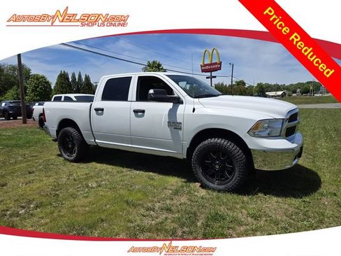 Used 2023 RAM 1500 Classic SLT w/ Trailer & Traction Group AWD/4WD image 1