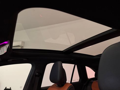 Certified 2023 Mercedes-Benz GLC 300 image 26