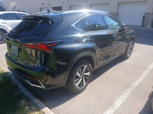 Used 2018 Lexus NX 300h AWD w/ Luxury Package image 8
