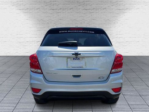 Used 2022 Chevrolet Trax LT w/ Sport Edition AWD/4WD image 4