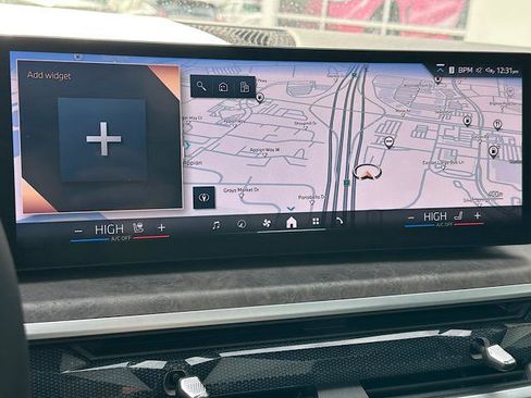 Certified 2024 BMW X5 xDrive40i w/ Premium Package image 29