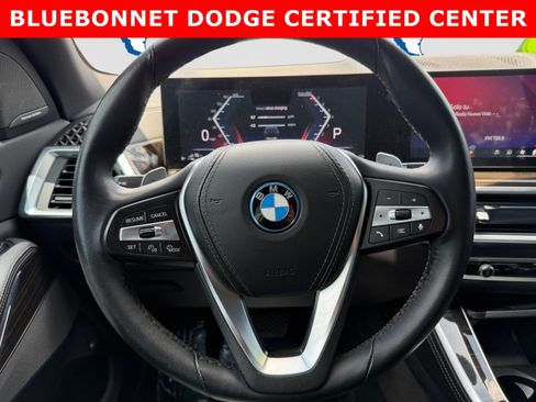 Used 2025 BMW X5 xDrive50e AWD/4WD image 13