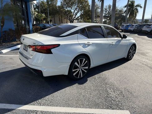 Used 2021 Nissan Altima 2.0 SR image 8