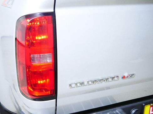 Certified 2018 Chevrolet Colorado Z71 AWD/4WD image 17
