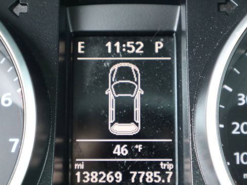 Used 2013 Volkswagen Golf 4-Door FWD image 42