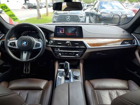 Used 2020 BMW M550i xDrive w/ Executive Package AWD/4WD image 12