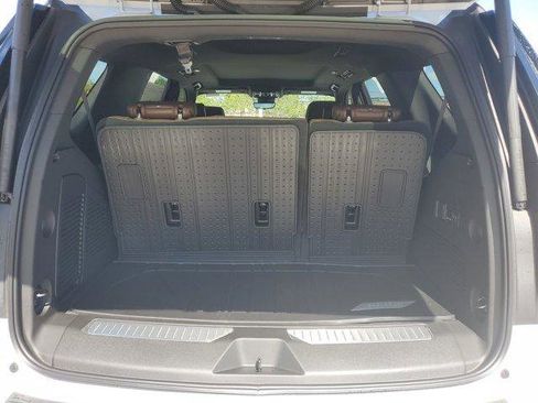 New 2026 Chevrolet Tahoe High Country w/ Sun And Tow Package AWD/4WD image 14