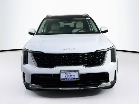 Used 2024 Kia Sorento S w/ Panoramic Sunroof Package AWD/4WD image 2