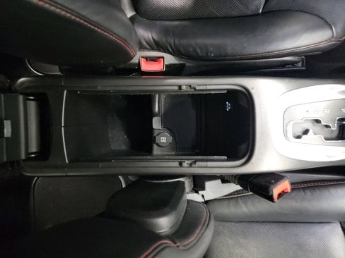 Used 2016 Dodge Journey R/T w/ Blacktop Package image 27