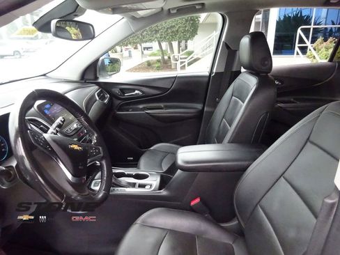 Used 2019 Chevrolet Equinox Premier image 13