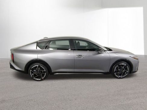 New 2025 Kia K4 GT-Line image 38