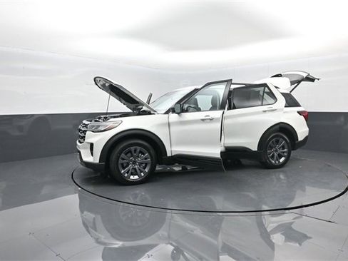 New 2026 Ford Explorer Active w/ Active Comfort Package image 41