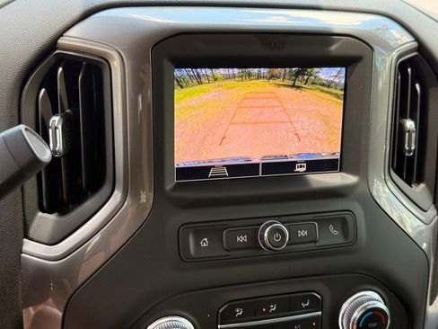 New 2025 GMC Sierra 1500 Pro w/ Pro Value Package RWD image 18