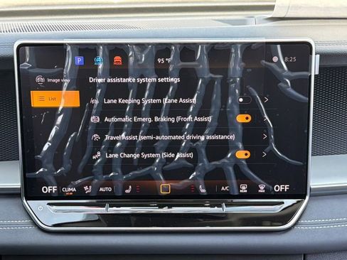 New 2026 Volkswagen Tiguan SE AWD/4WD image 22