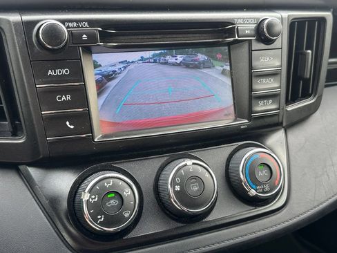Used 2017 Toyota RAV4 LE w/ All Weather Liner Package AWD/4WD image 19