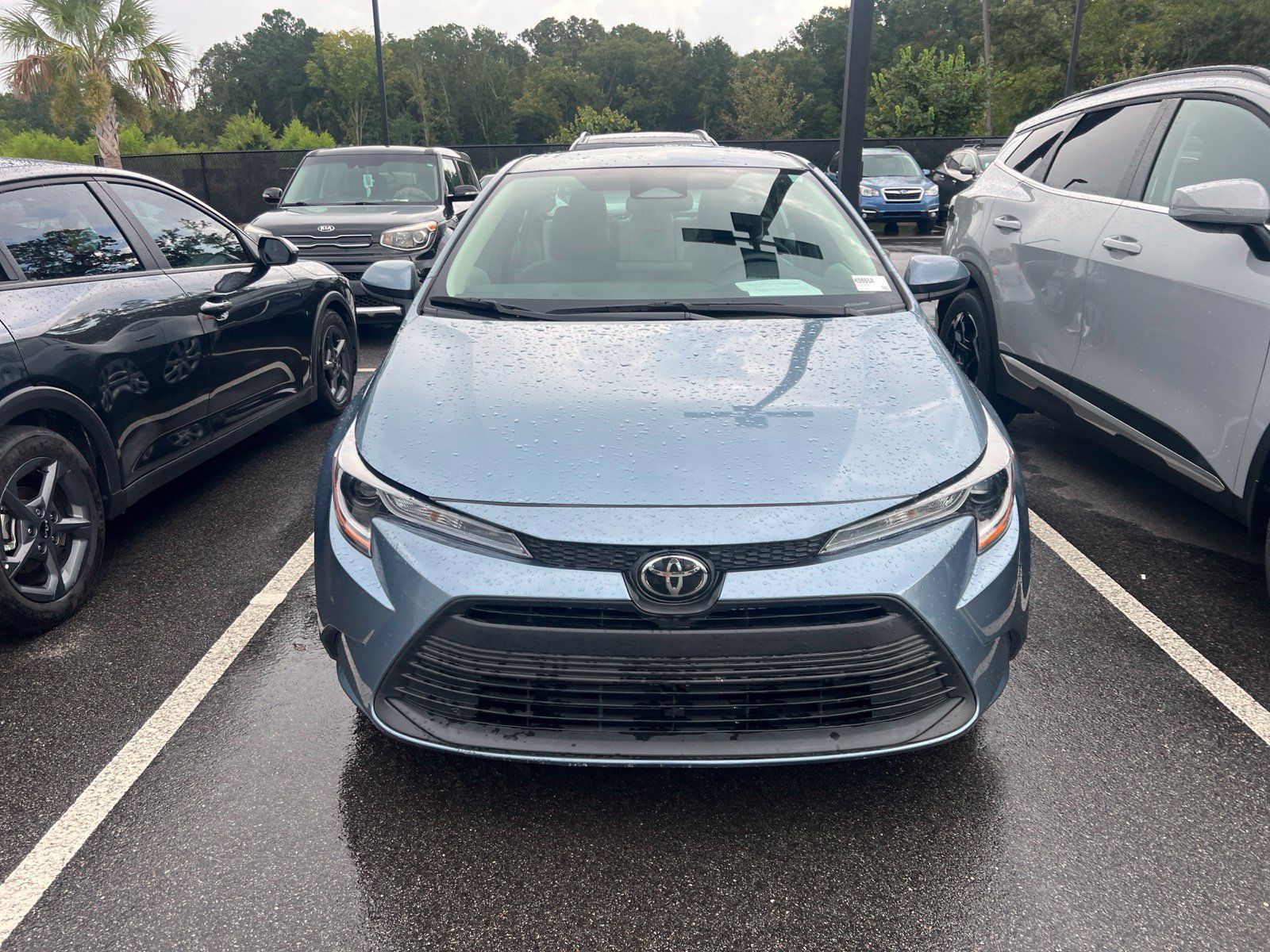 Used 2024 Toyota Corolla LE FWD image 2