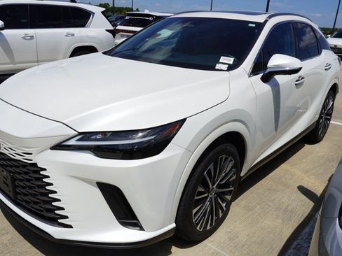 Used 2025 Lexus RX 350 Premium Plus w/ Accessory Package (Z1) FWD image 5