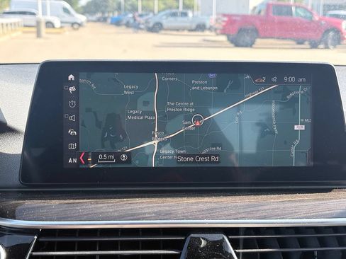 Used 2019 BMW 540i w/ Premium Package RWD image 9
