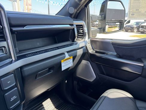 New 2026 Ford F350 Platinum image 35