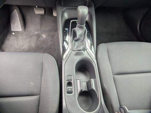 Used 2024 Toyota Corolla LE FWD image 21