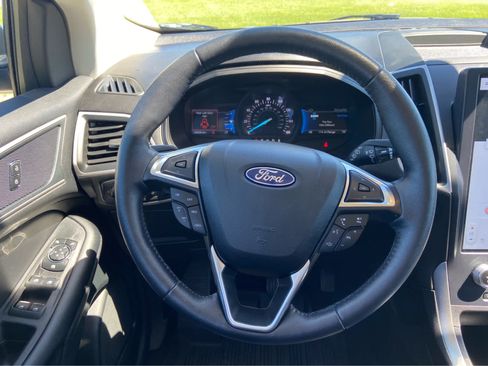 Used 2023 Ford Edge SEL w/ Convenience Package AWD/4WD image 22
