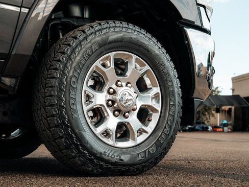 Used 2020 RAM 2500 Laramie AWD/4WD image 13